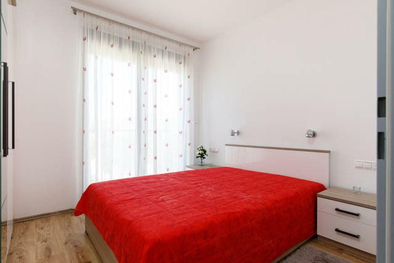 Apartment Ruza - Pool Donji Seget Esterno foto